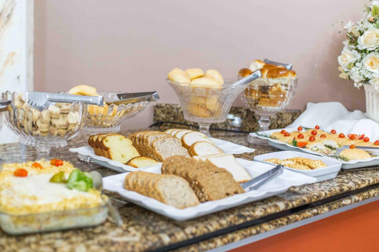 Hotel Vieiras Balneário Camboriú Екстериор снимка